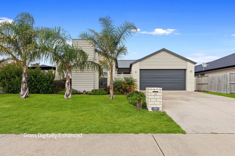 Photo of property in 65 Golden Sands Drive, Papamoa Beach, Papamoa, 3118