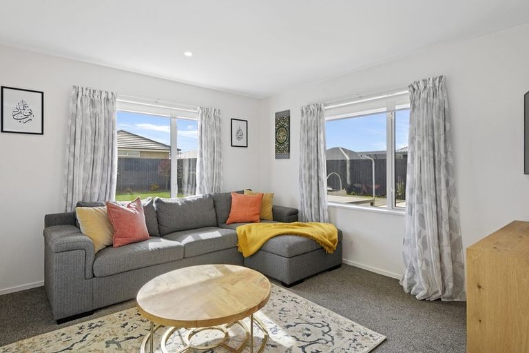 Photo of property in 29 Kendon Drive, Rolleston, 7614