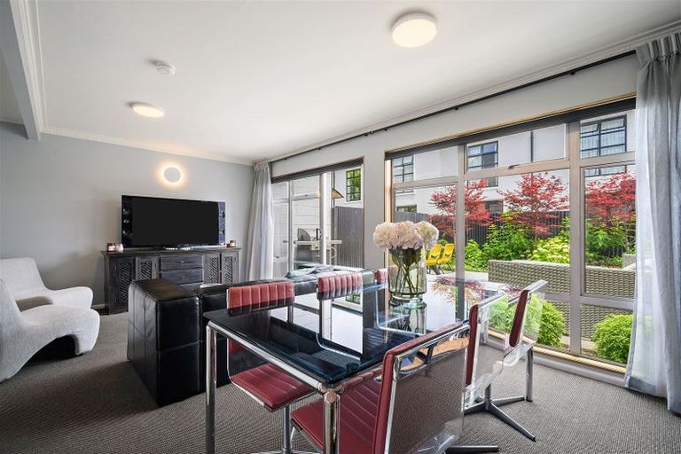 Photo of property in 20a Fairfield Avenue, Addington, Christchurch, 8024