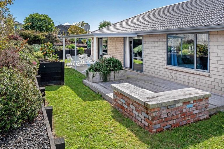 Photo of property in 25 Weatherly Drive, Beachlands, Auckland, 2018