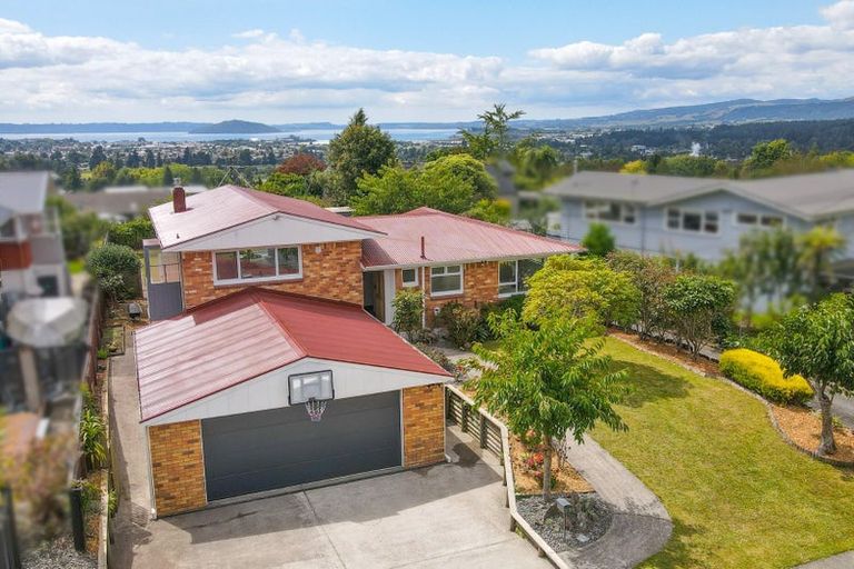 Photo of property in 21 Kerswell Terrace, Tihiotonga, Rotorua, 3015