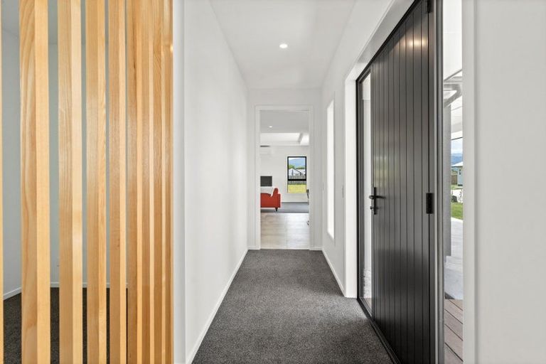 Photo of property in 17 Madison Street, Carterton, 5713