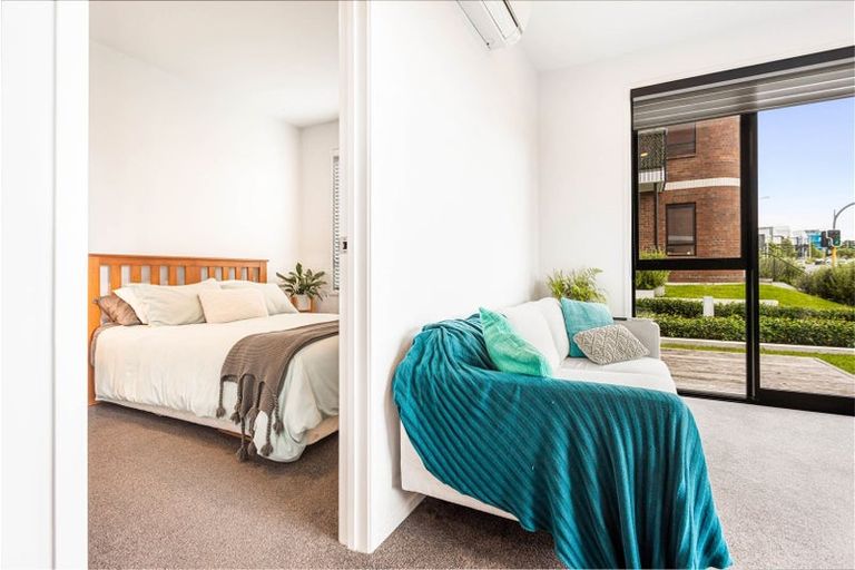 Photo of property in 3/81g Mapou Road, Hobsonville, Auckland, 0616