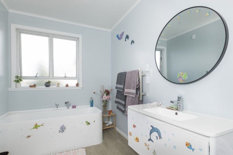 Photo of property in 103 Rutene Road, Kaiti, Gisborne, 4010