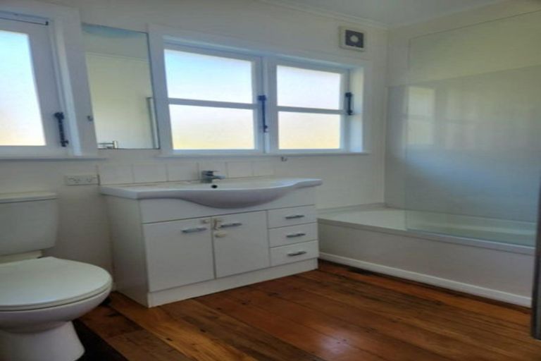 Photo of property in 9 Mepham Place, Ranui, Porirua, 5024