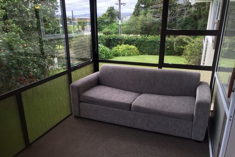 Photo of property in 23 Whakapaki Street, Urenui, 4375