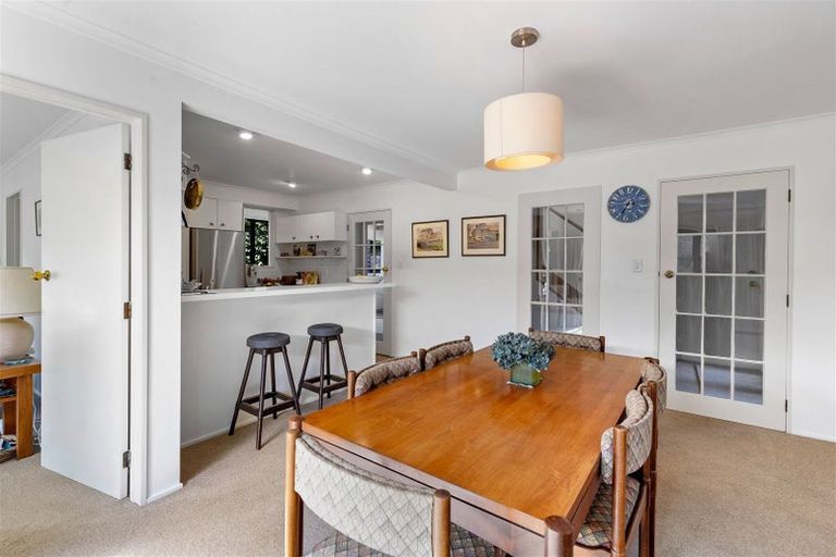 Photo of property in 69 Glandovey Road, Fendalton, Christchurch, 8052