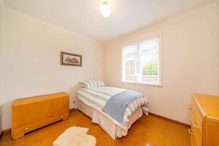 Photo of property in 96 Fraser Crescent, Elderslea, Upper Hutt, 5018