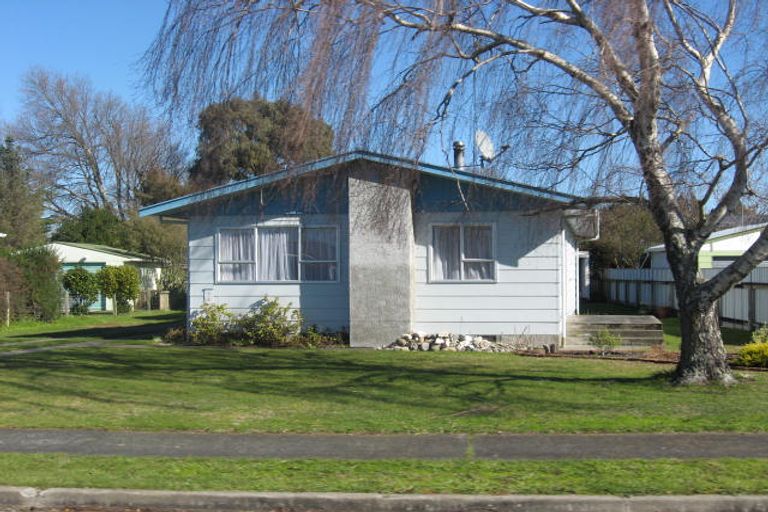 Photo of property in 25 Fisher Place, Carterton, 5713