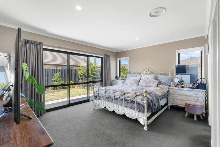 Photo of property in 10 The Runway, Wigram, Christchurch, 8042