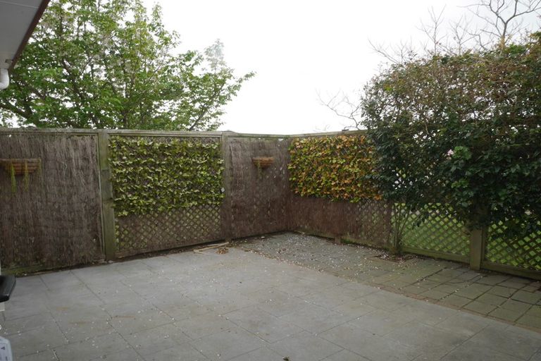 Photo of property in 4 Glen Loch Place, Paraparaumu, 5032