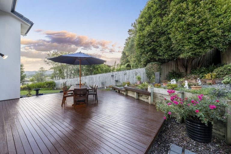 Photo of property in 17 Virginia Street, Henderson, Auckland, 0612