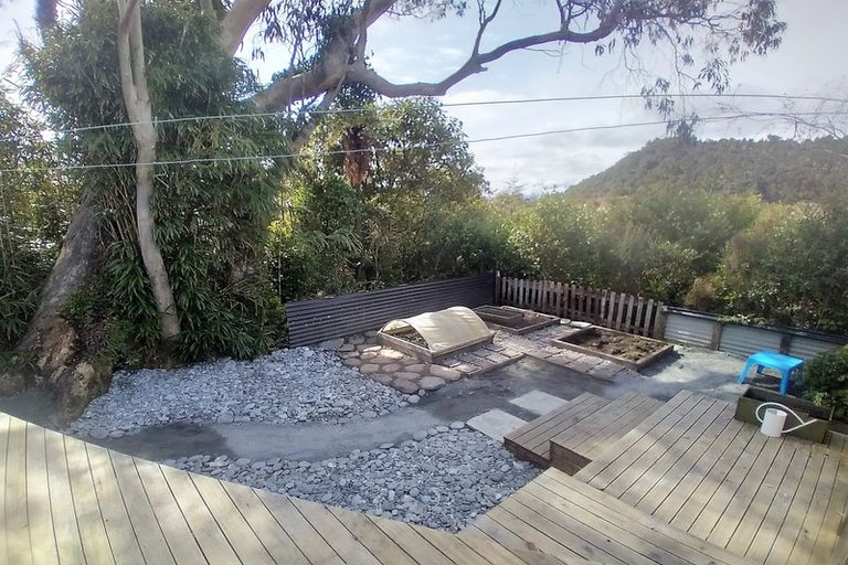 Photo of property in 9 The Strand, Okarito, Whataroa, 7886