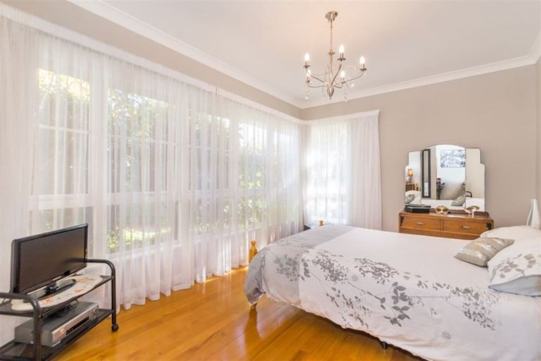 Photo of property in 51 Barton Avenue, Heretaunga, Upper Hutt, 5018