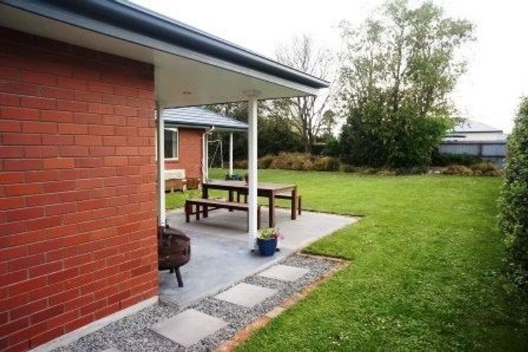 Photo of property in 116 Johns Road, Rangiora, 7400