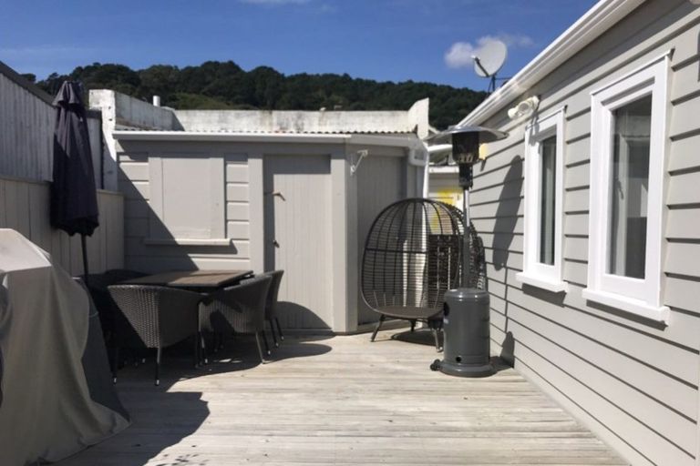 Photo of property in 7 Fallowfield Avenue, Mount Victoria, Wellington, 6011