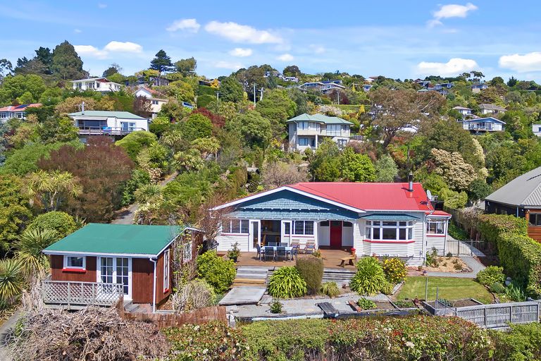 Photo of property in 41 Aotea Terrace, Huntsbury, Christchurch, 8022