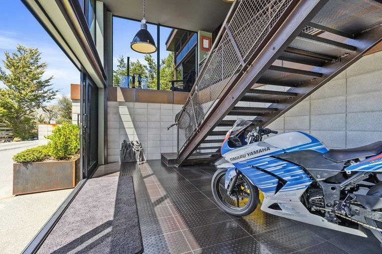 Photo of property in 21 D'archiac Drive, Lake Tekapo, 7999