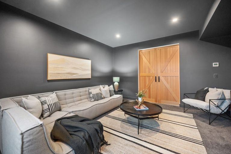 Photo of property in 9 Ridgelea Road, Long Bay, Albany, 0792