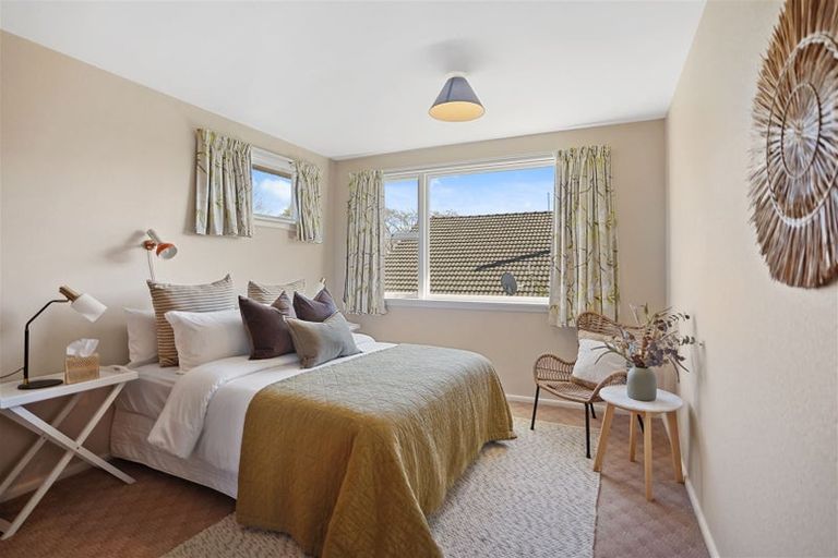 Photo of property in 42 Arlington Street, Burnside, Christchurch, 8053