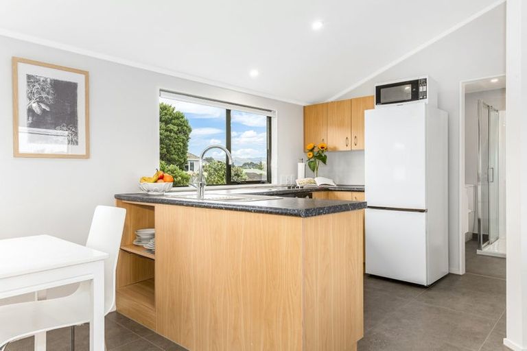 Photo of property in 16 Morere Street, Titahi Bay, Porirua, 5022
