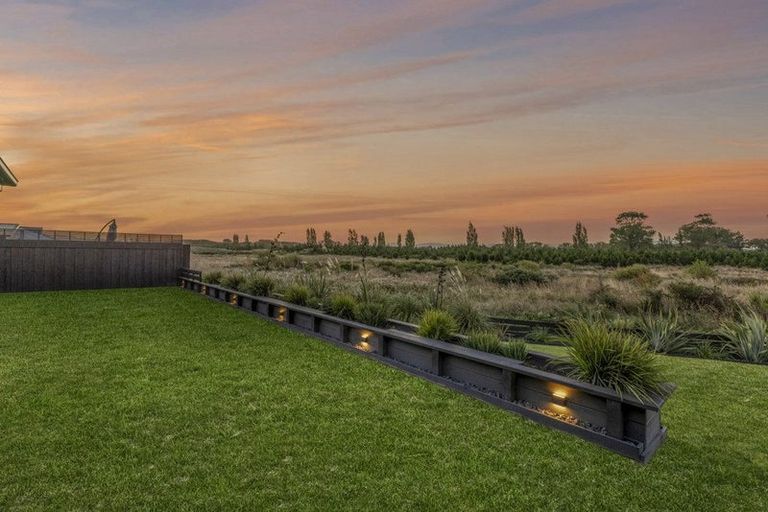 Photo of property in 55 Te Hurunui Drive, Pegasus, 7612