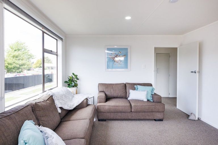 Photo of property in 25 Chelmarsh Place, Highbury, Palmerston North, 4412