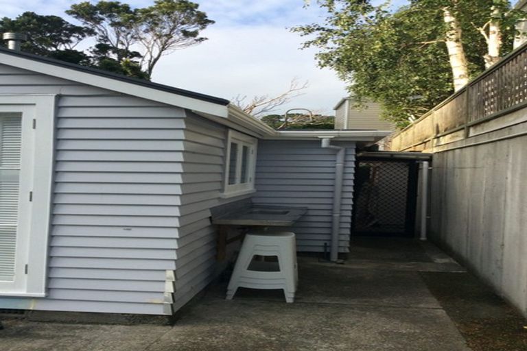 Photo of property in 1 Kilmister Avenue, Thorndon, Wellington, 6011