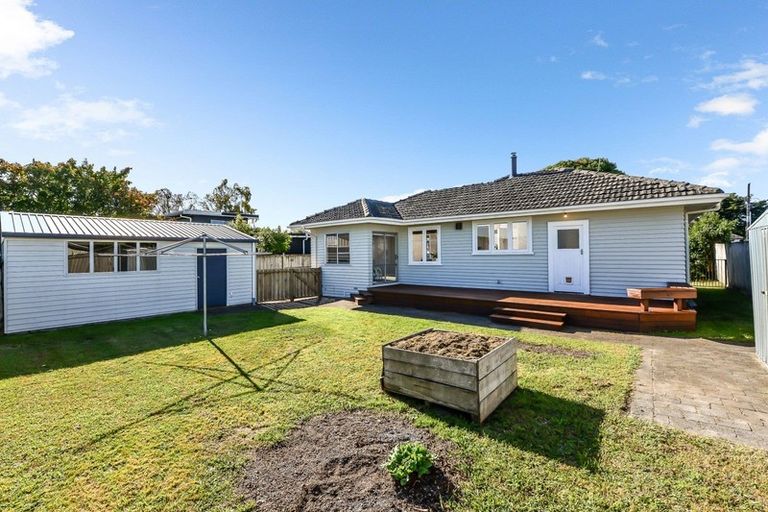 Photo of property in 20 Odette Street, Bader, Hamilton, 3206