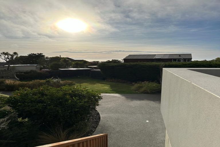 Photo of property in 93 Panorama Road, Clifton, Christchurch, 8081