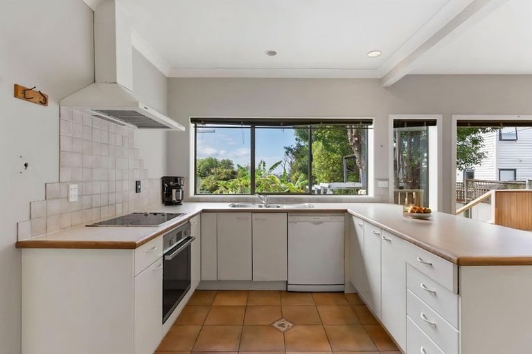 Photo of property in 137 Union Road, Howick, Auckland, 2014