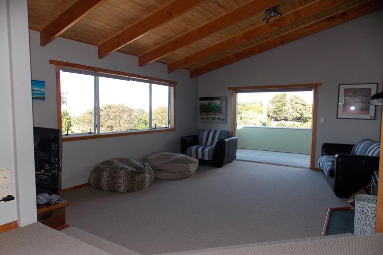 Photo of property in 126b Athenree Road, Athenree, Katikati, 3177