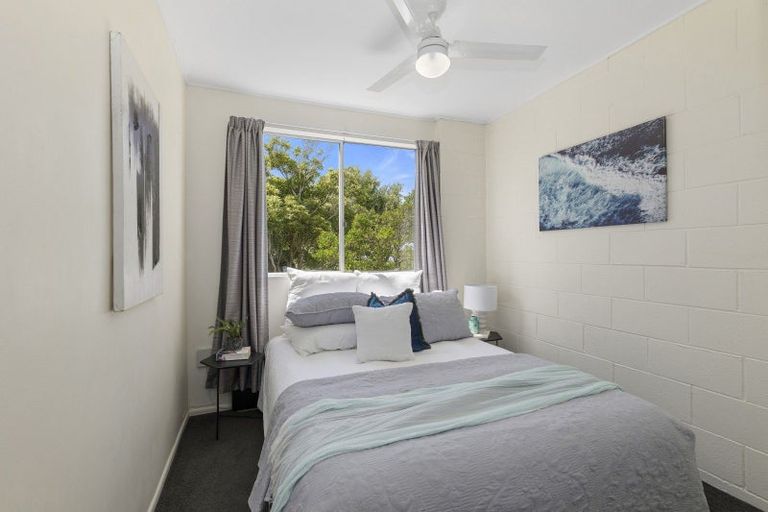 Photo of property in 8/19 Pirie Crescent, Moera, Lower Hutt, 5010