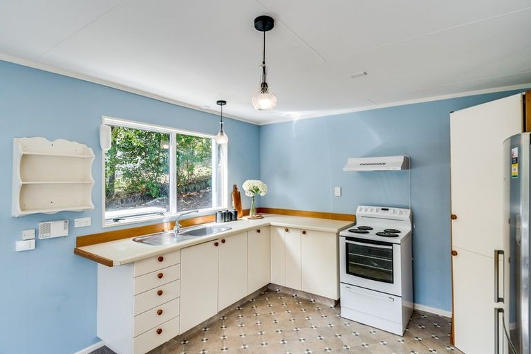 Photo of property in 29 Busby Hill, Havelock North, 4130