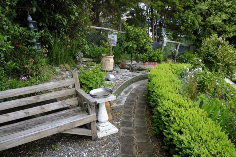 Photo of property in 15 Matuku Place, Atawhai, Nelson, 7010