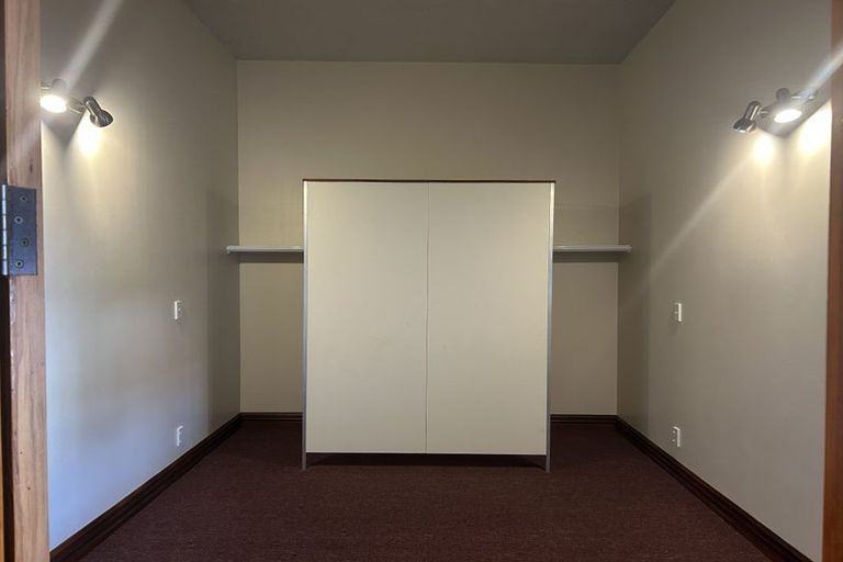 Photo of property in Pirie Street Townhouses, 28/35 Pirie Street, Mount Victoria, Wellington, 6011