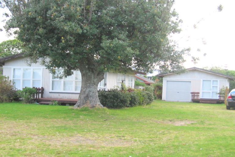 Photo of property in 419 Given Avenue, Whangamata, 3620