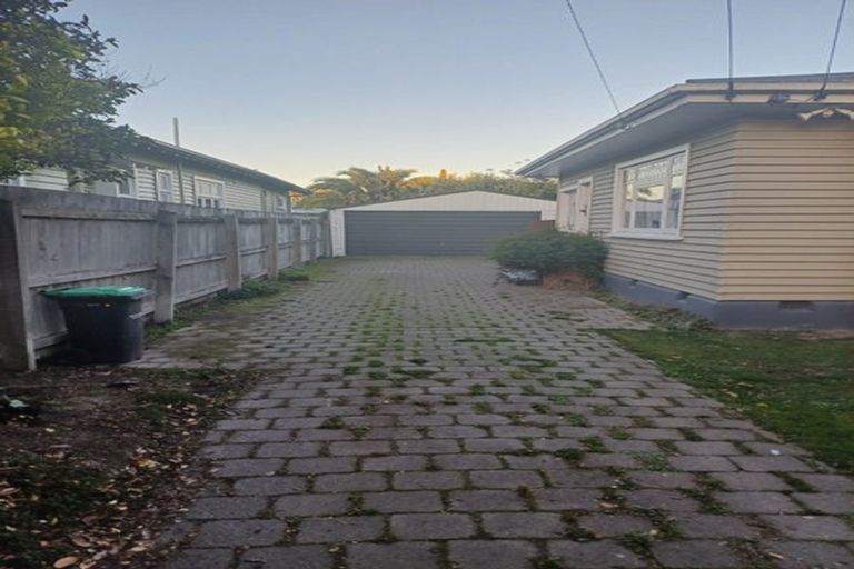 Photo of property in 56 Caledonian Road, St Albans, Christchurch, 8014