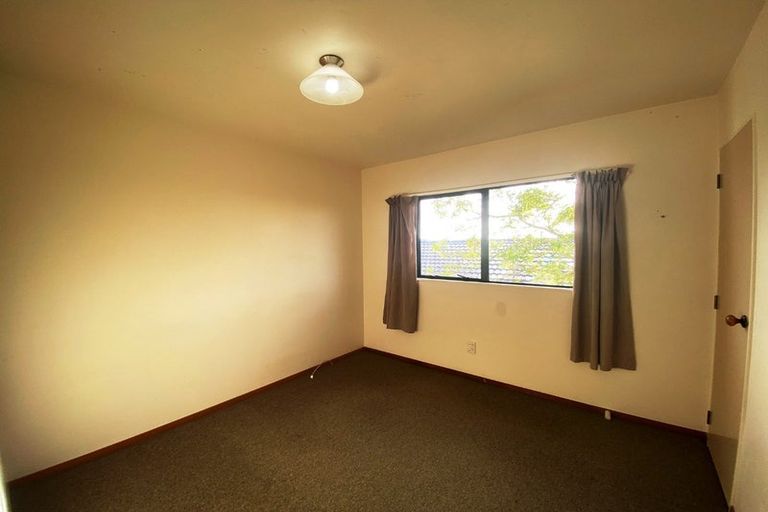 Photo of property in 14 Jean Place, Stanmore Bay, Whangaparaoa, 0932