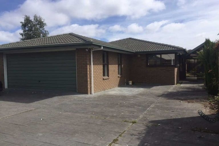 Photo of property in 15 Thistledown Place, Woolston, Christchurch, 8062