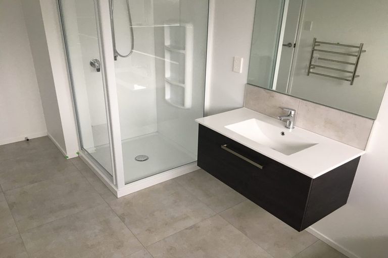 Photo of property in 18 Tabraham Crescent, Pyes Pa, Tauranga, 3112