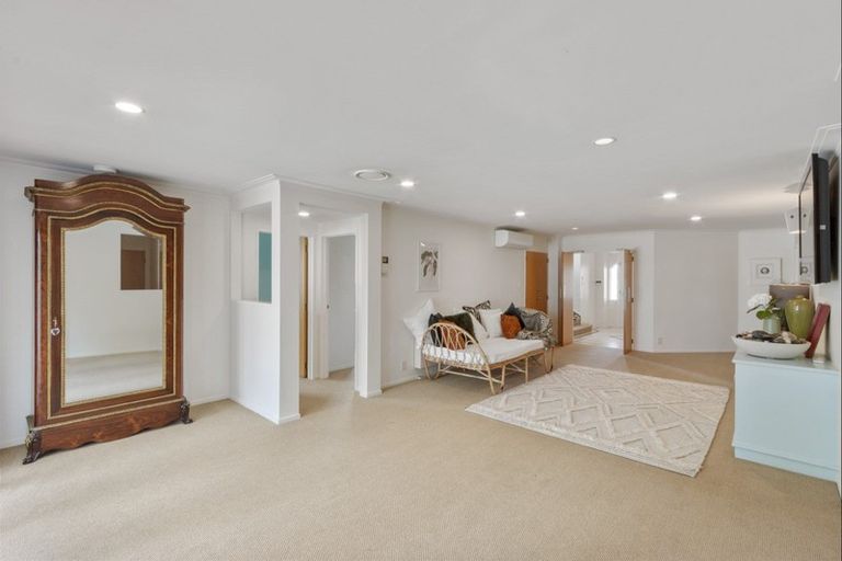 Photo of property in 14 Charles Street, Westshore, Napier, 4110