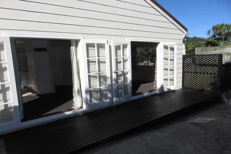 Photo of property in 15b Raine Street, Karori, Wellington, 6012