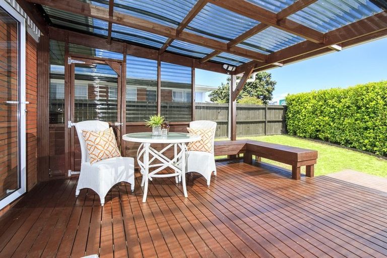 Photo of property in 1/344 Lake Road, Hauraki, Auckland, 0622