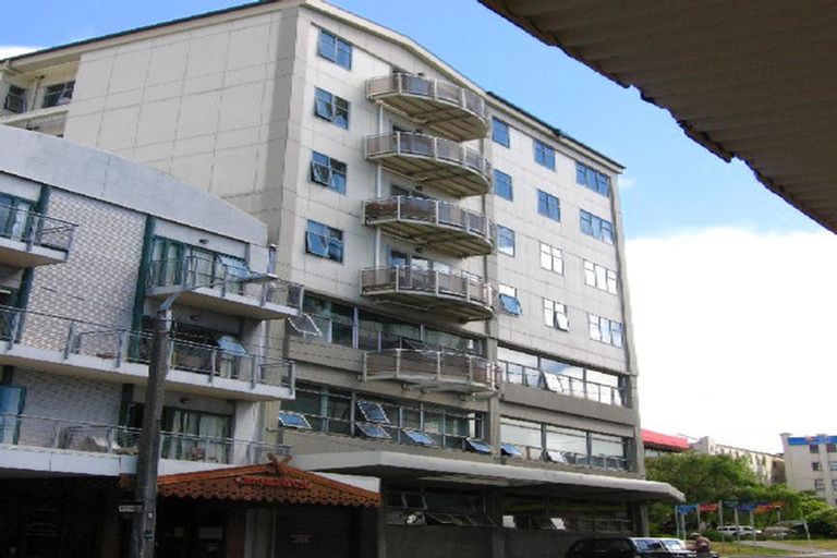 Photo of property in City Lodge, 305/115 Vivian Street, Te Aro, Wellington, 6011