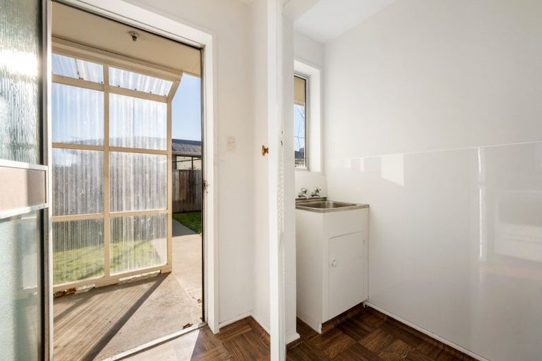 Photo of property in 1/468 Wairakei Road, Burnside, Christchurch, 8053