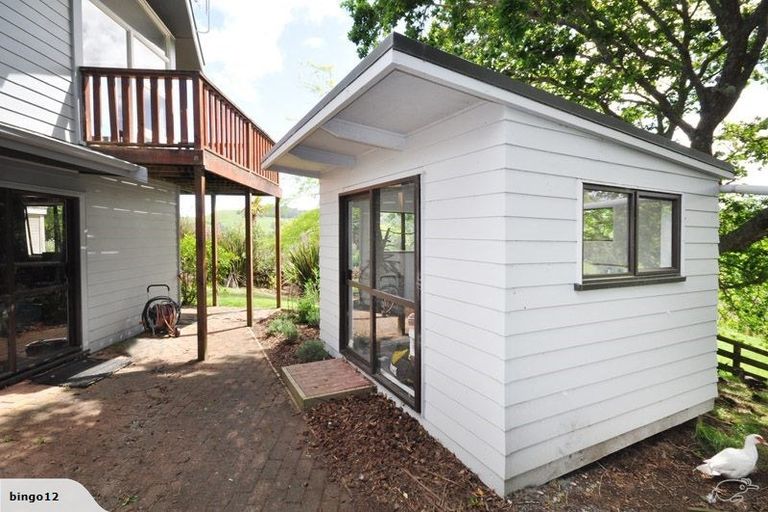 Photo of property in 323 Taylor Road, Waimauku, 0882