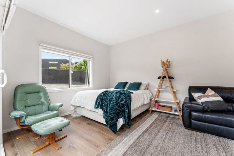 Photo of property in 267 Vipond Road, Stanmore Bay, Whangaparaoa, 0932