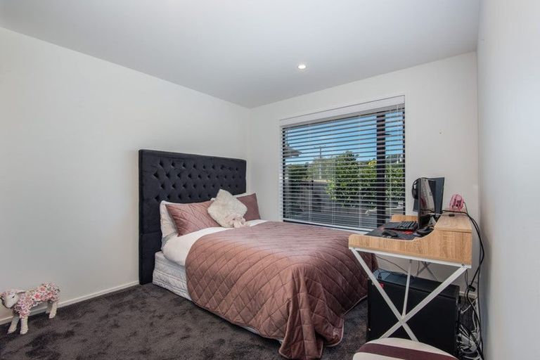 Photo of property in 87 Wingatui Road, Mosgiel, 9024