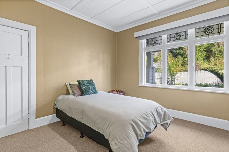 Photo of property in 53 Shakespeare Road, Bluff Hill, Napier, 4110